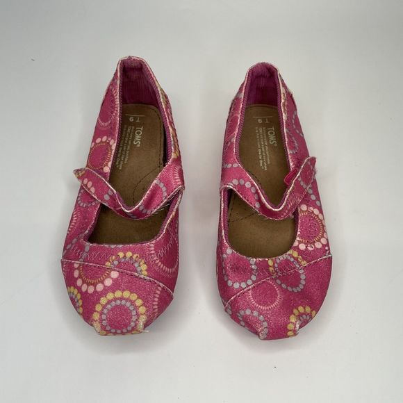 Toms Sandals Girls 9 Pink Slippers Slip On Flats Lightweight Shoes Closed Toe - Picture 1 of 11